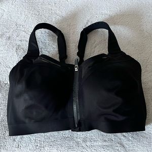 34 DDD Victoria Secret Incredible Knockout Ultra Max Front Zip Bra